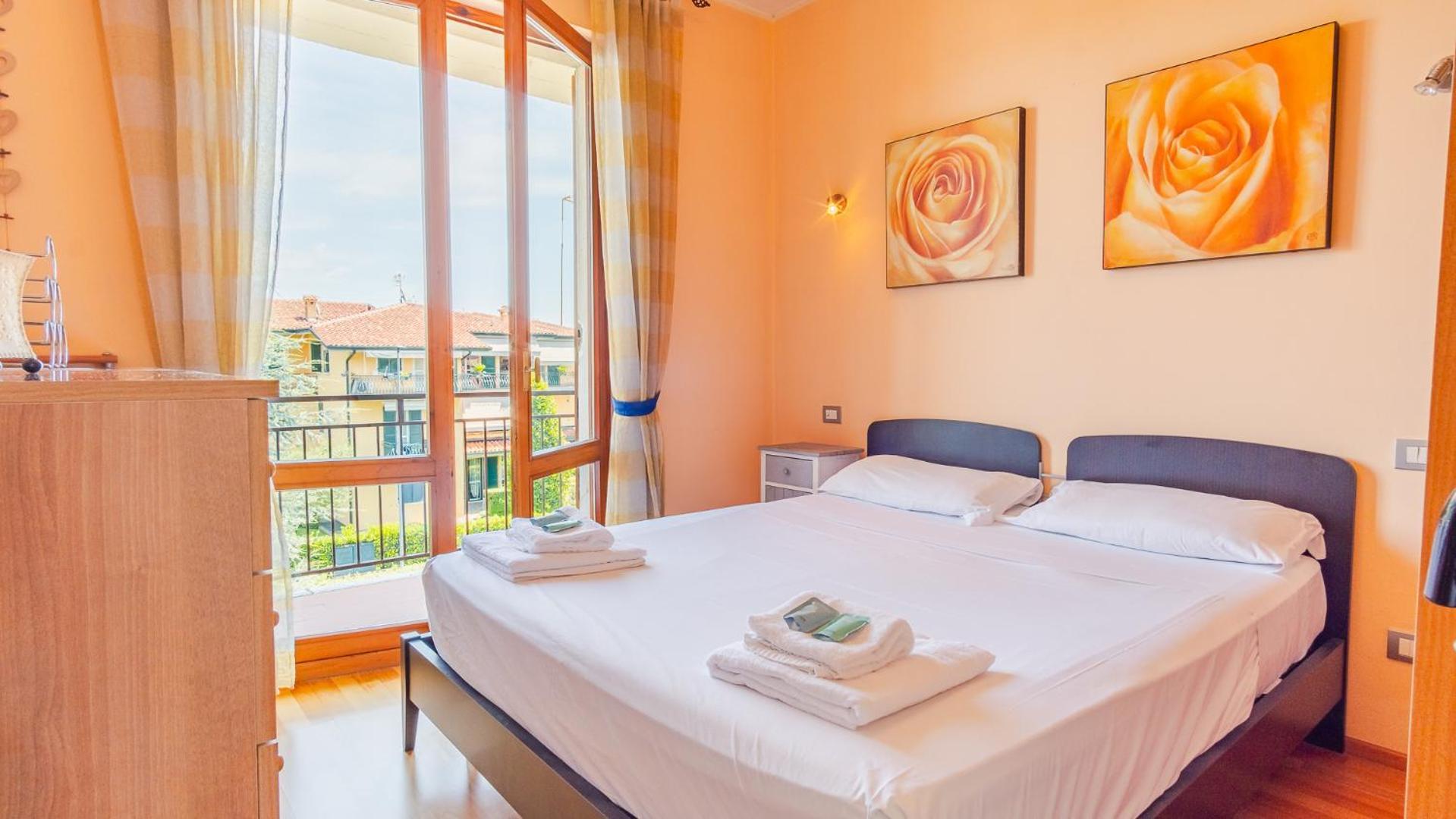 Apartament La Bella Colombare - Italian Homing Sirmione Zewnętrze zdjęcie