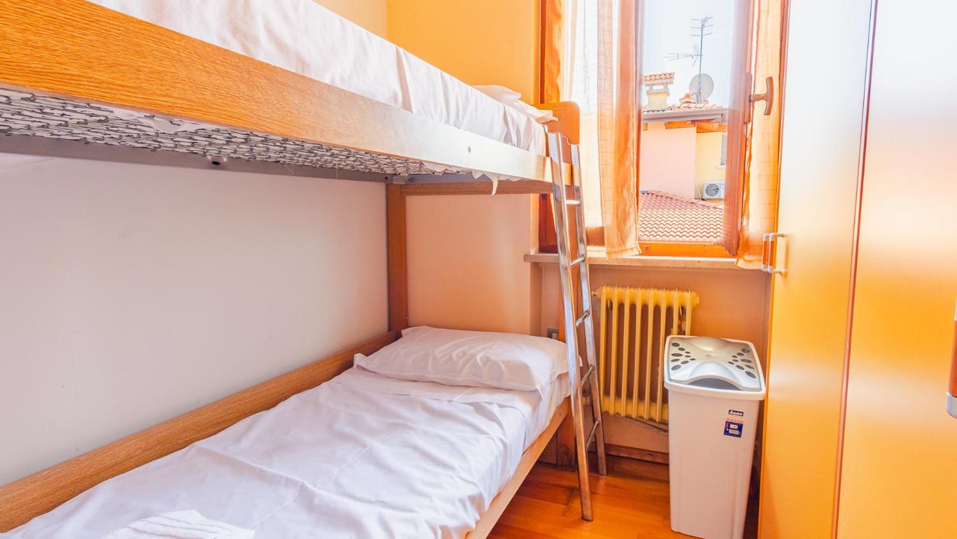 Apartament La Bella Colombare - Italian Homing Sirmione Zewnętrze zdjęcie